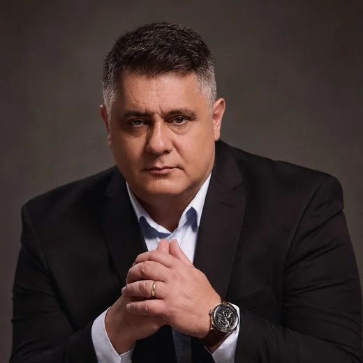 Retrato de Carlos Pinheiro
